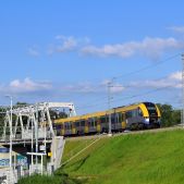 EN77-005