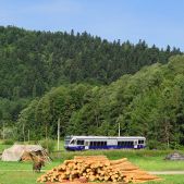 840 001