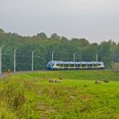 EN76-003