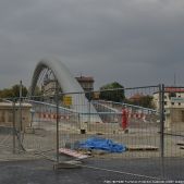 Budowa kładki dla pieszych przez Wisłę - 2010-09-26