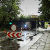 Zalanie drogi pod wiaduktem na Prądnickiej 21.05.2011