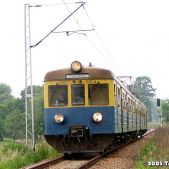 Krakowskie Ladacznice EN57-001