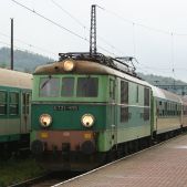 ET21-495