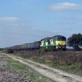 ST44-2044+2017