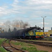 ST44-2045+ST40s-17