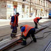 Wybrzuszenie szyny na Limanowskiego 12.05.2011