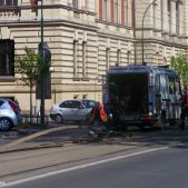 Wybrzuszenie szyny na Basztowej 28.04.2012