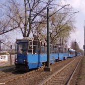 Wybrzuszenie szyny na Wielickiej 18.04.2011