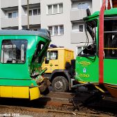 Beynes 3G #803 vs Konstal 105Na #230+229