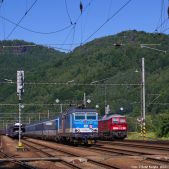 371-001