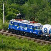 EU07-1528