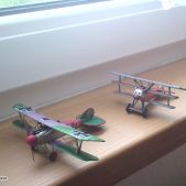 Albatros D.V