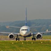 Boeing 737-8AS #EI-EKY