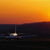 Boeing 737-8AS