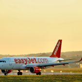 Airbus A320-214 #G-EZWR
