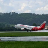Boeing 737-36N #SP-LME