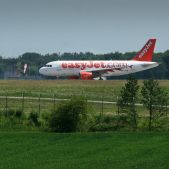Airbus A319-111 #G-EZIW