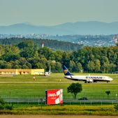 Boeing 737-8AS #SP-RSB