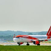 Airbus A320-214 #G-EZOL