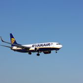 Boeing 737-8AS #EI-EVN