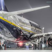 Boeing 737-8AS #EI-EVS