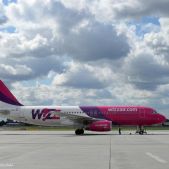 Airbus A320 HA-LWA