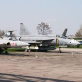 Saab J 35J Draken i SAAB 37AJSF Viggen.