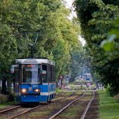 Konstal 105NWr #2382+2381