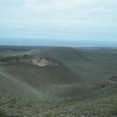 Krater jednego z wulkanów na Lanzarote