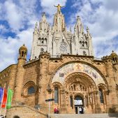 Kościół Najświętszego Serca na wzgórzu Tibidabo
