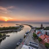 Port o zachodzie słońca