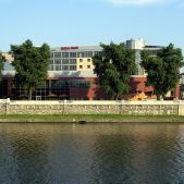Hotel Qubus
