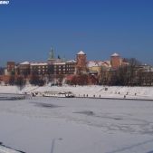 Zamarznięta Wisła i Wawel