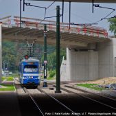 E1 #HW104+HB504