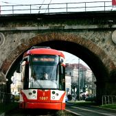 Bombka pod mostem nad ... Wisłą