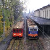 EN57-614