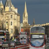 Volvo B9TL / Wright Eclipse Gemini #864