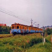 EN57-1073
