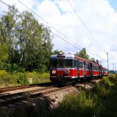 EN57-1672