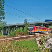 EN57-2051