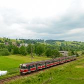 EN57-913