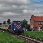 SM42-561