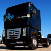 Renault Magnum